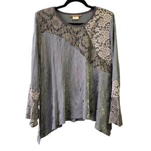 Vintage Whimsical Whimsigoth Fairy Lace Asymmetrical Tunic Top Bell Sleeve 6